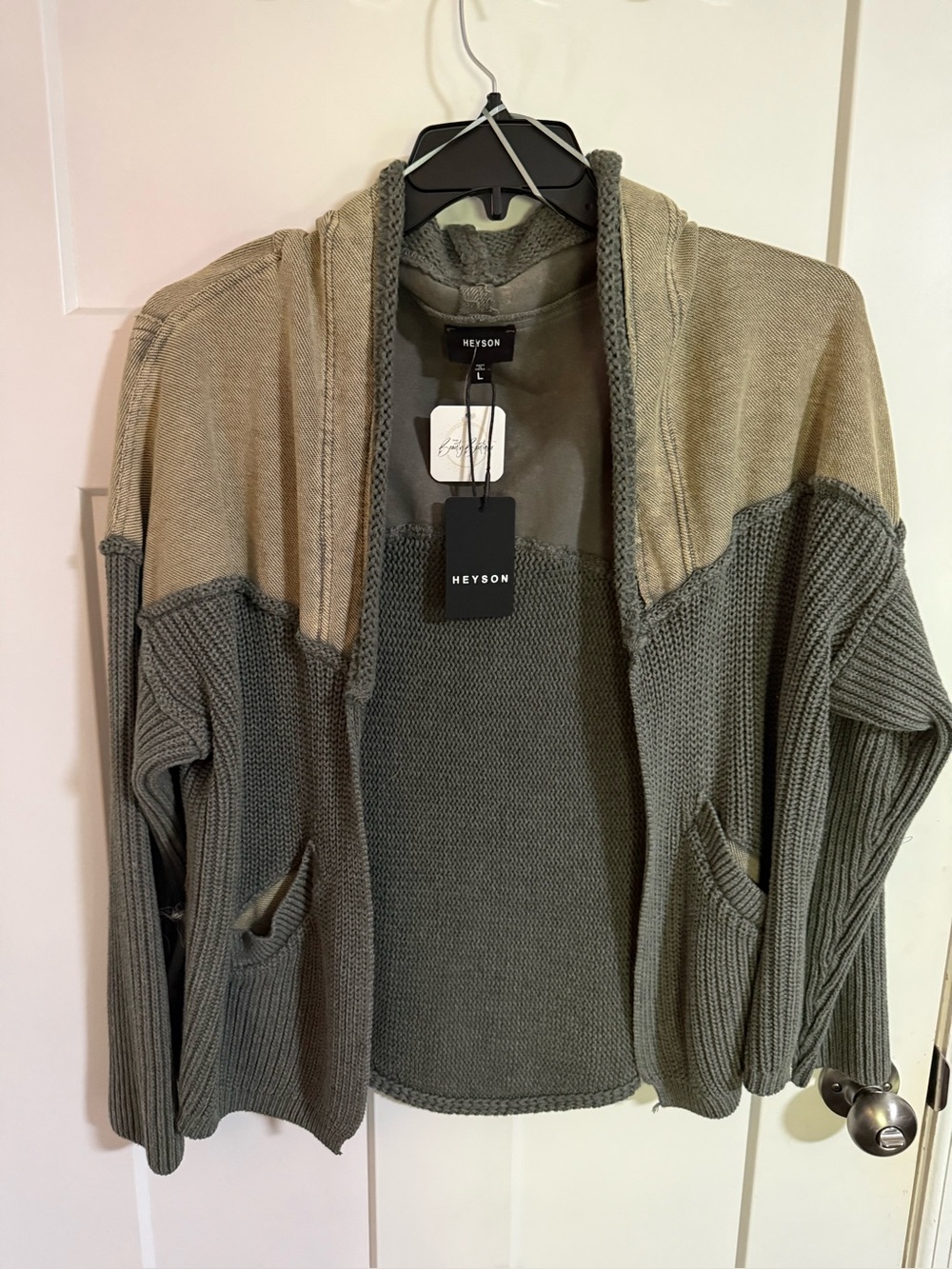 Women’s Two-Tone Olive & Khaki Knit Cardigan